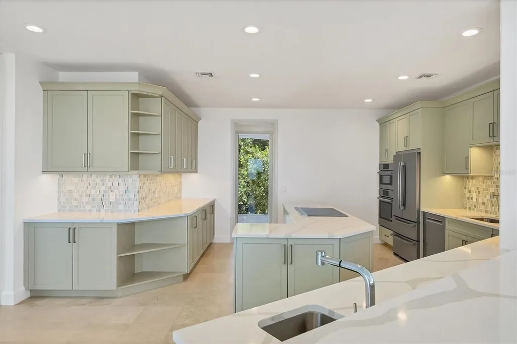5801 Gulf Of Mexico Drive Longboat Key FL 34228