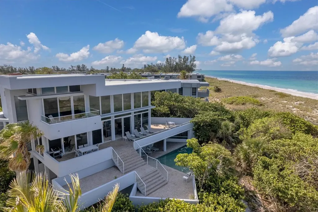 5801 Gulf Of Mexico Drive Longboat Key FL 34228