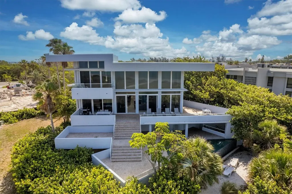 5801 Gulf Of Mexico Drive Longboat Key FL 34228