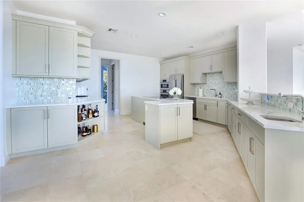 5801 Gulf Of Mexico Drive Longboat Key FL 34228