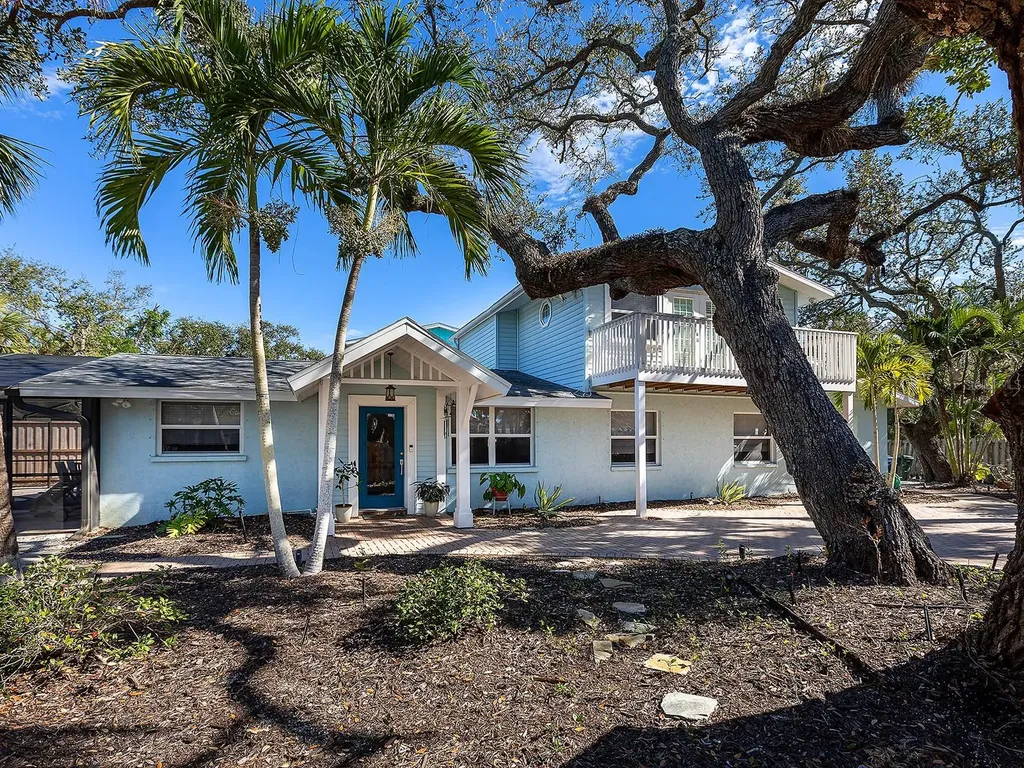 5151 Saint Albans Avenue Sarasota FL 34242