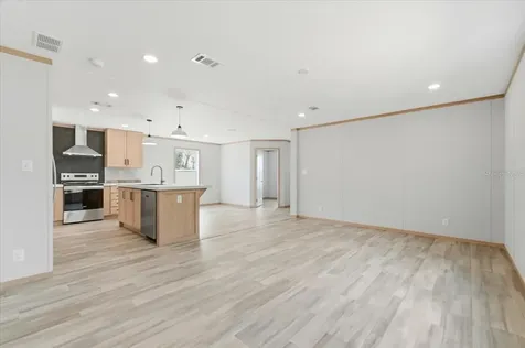 18015 SE 18th Street Silver Springs FL 34488