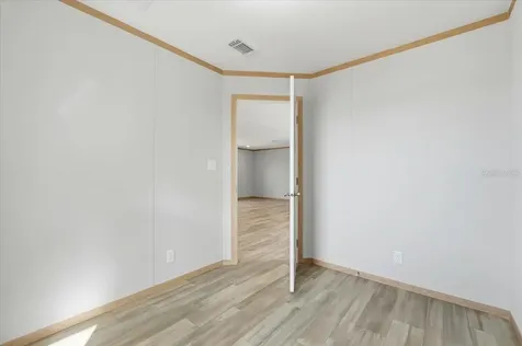 18015 SE 18th Street Silver Springs FL 34488