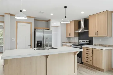 18015 SE 18th Street Silver Springs FL 34488