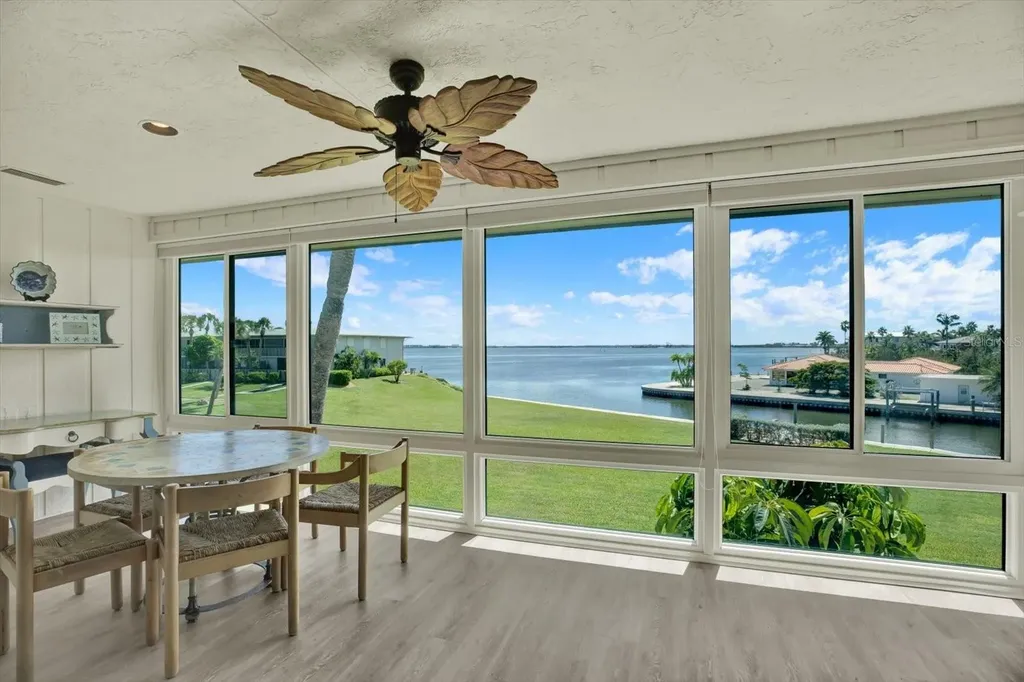 6500 Flotilla Drive Holmes Beach FL 34217