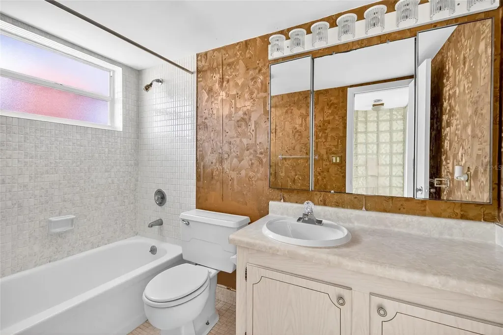 1820 New Palm Way Boynton Beach FL 33435