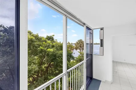 1820 New Palm Way Boynton Beach FL 33435