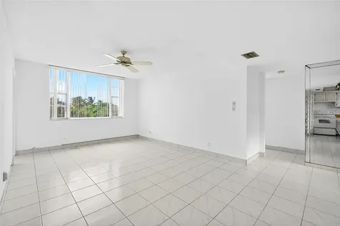 1820 New Palm Way Boynton Beach FL 33435