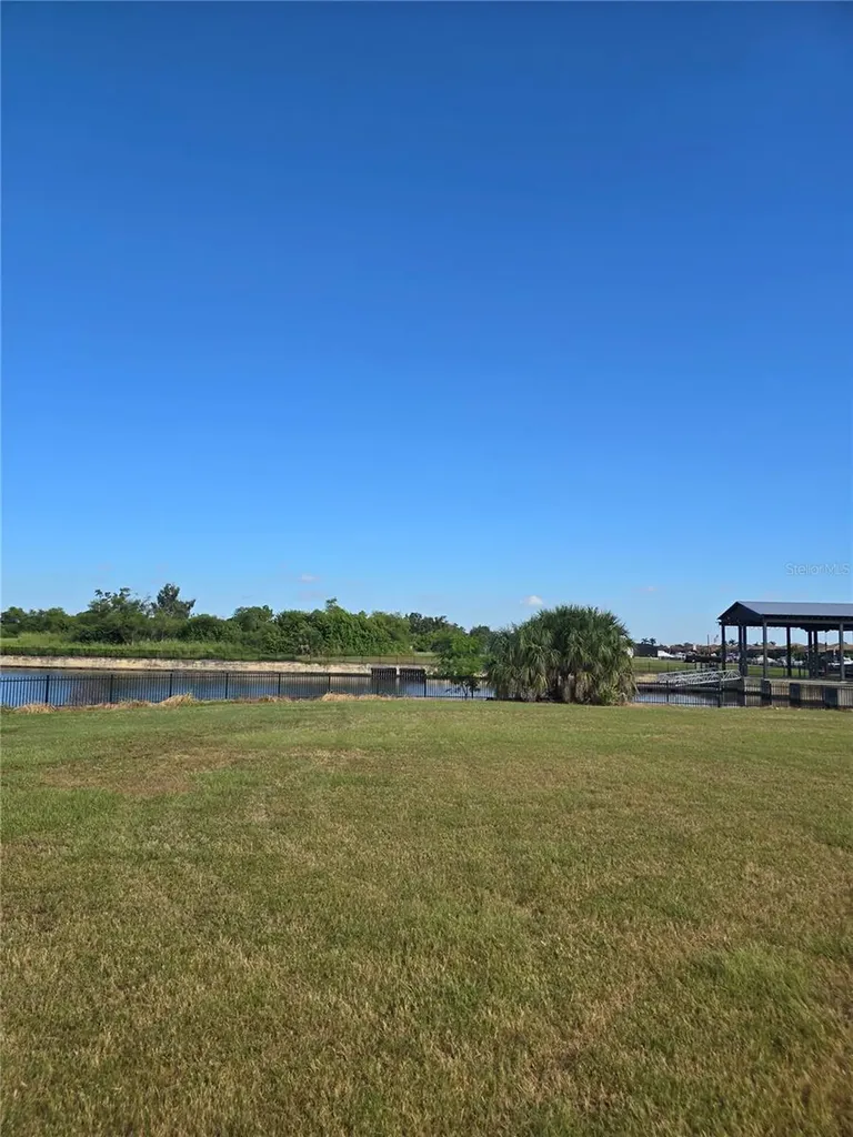 1602 4th Street E Palmetto FL 34221