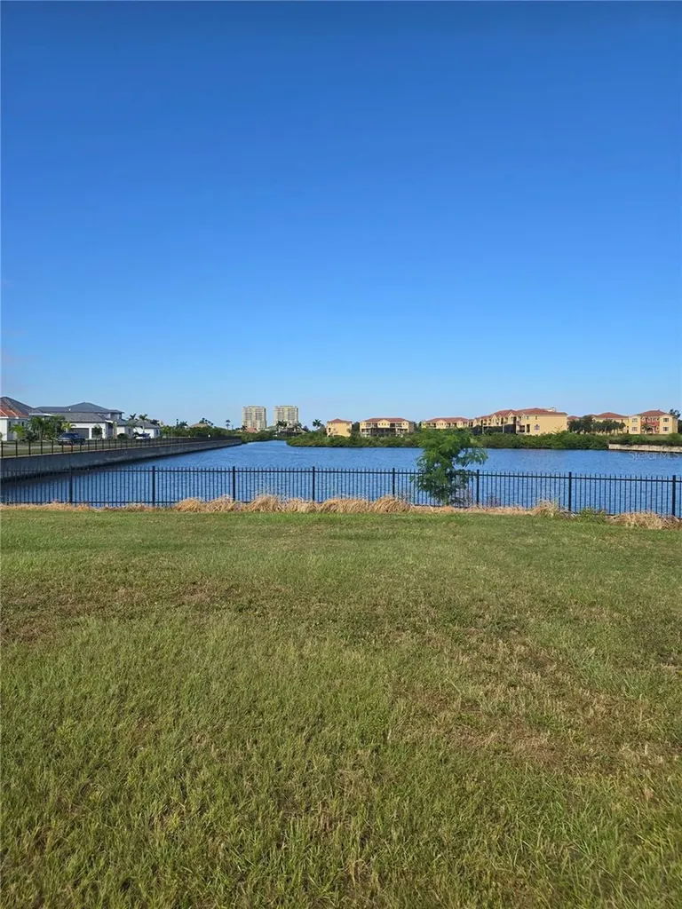 1602 4th Street E Palmetto FL 34221