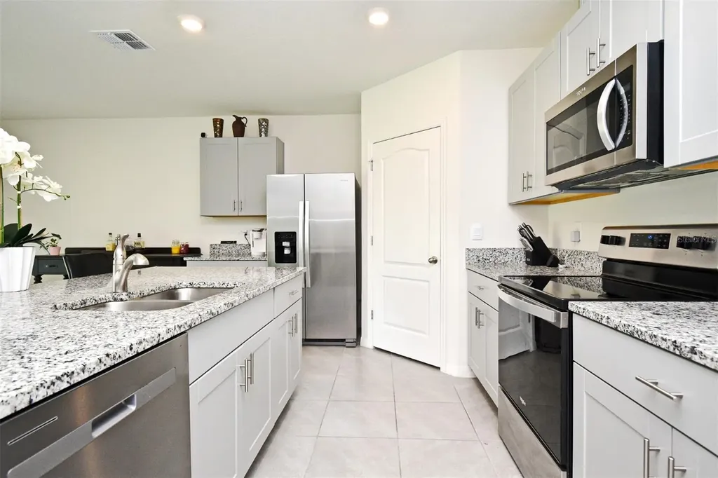 440 Baroness Way Deland FL 32724