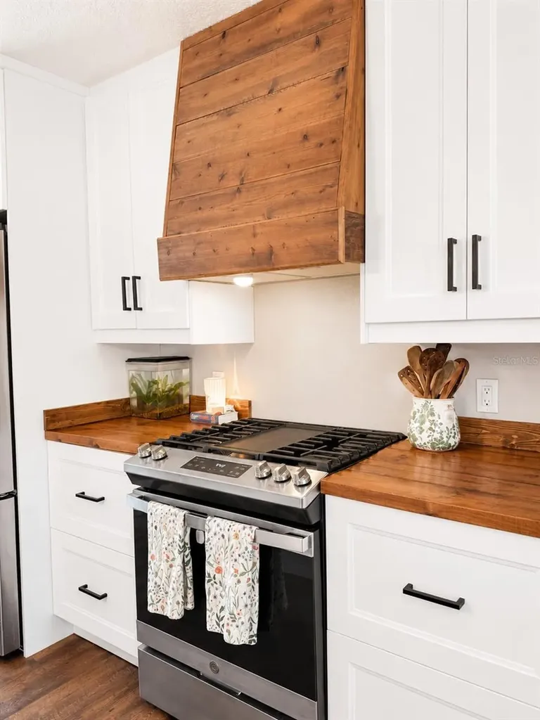 10056 Gifford Street Spring Hill FL 34608