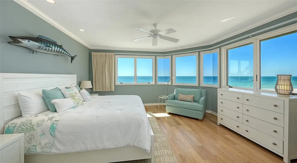 6477 Gulfside Road Longboat Key FL 34228