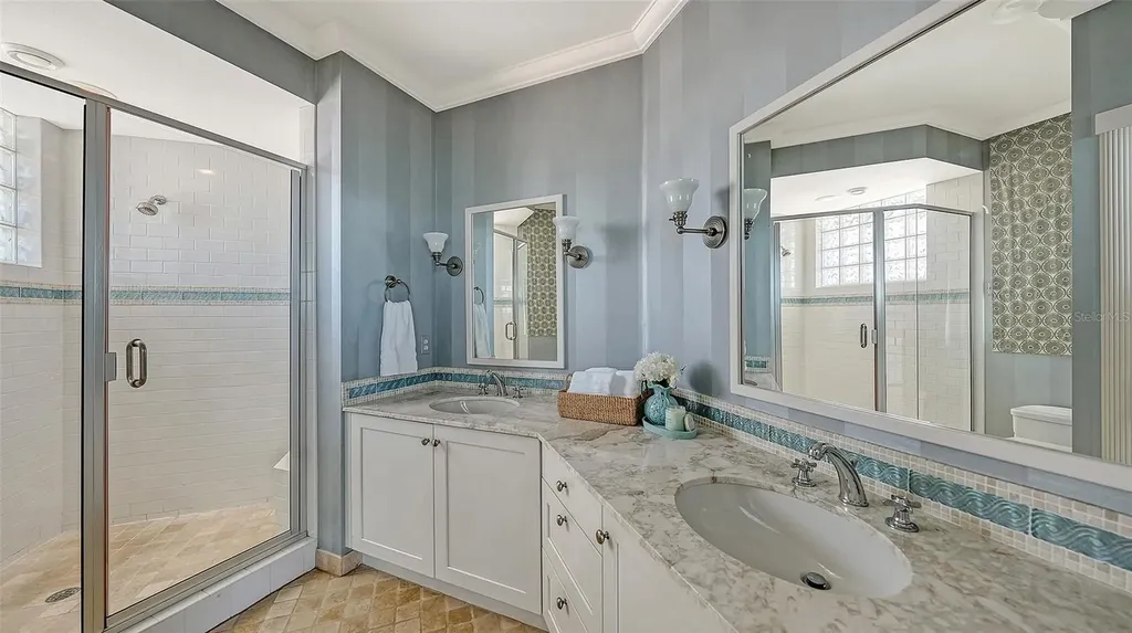 6477 Gulfside Road Longboat Key FL 34228