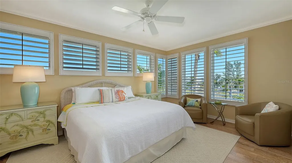 6477 Gulfside Road Longboat Key FL 34228