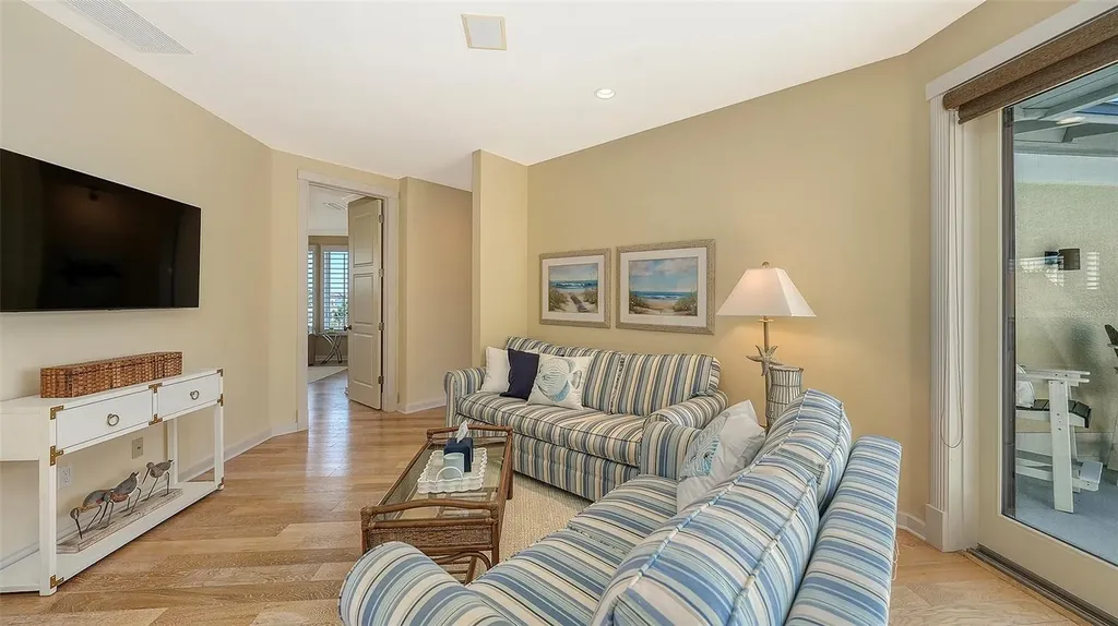 6477 Gulfside Road Longboat Key FL 34228