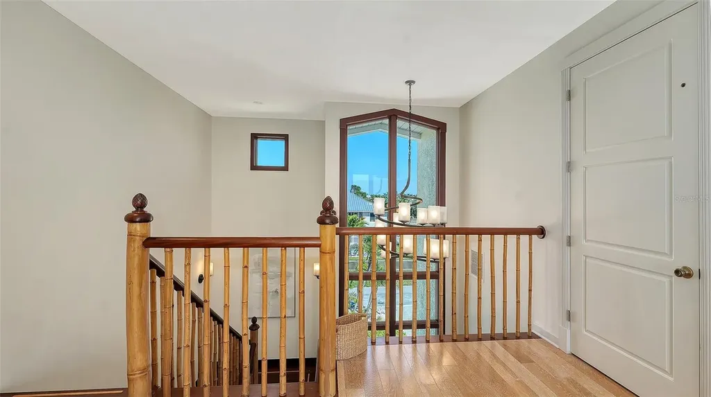 6477 Gulfside Road Longboat Key FL 34228