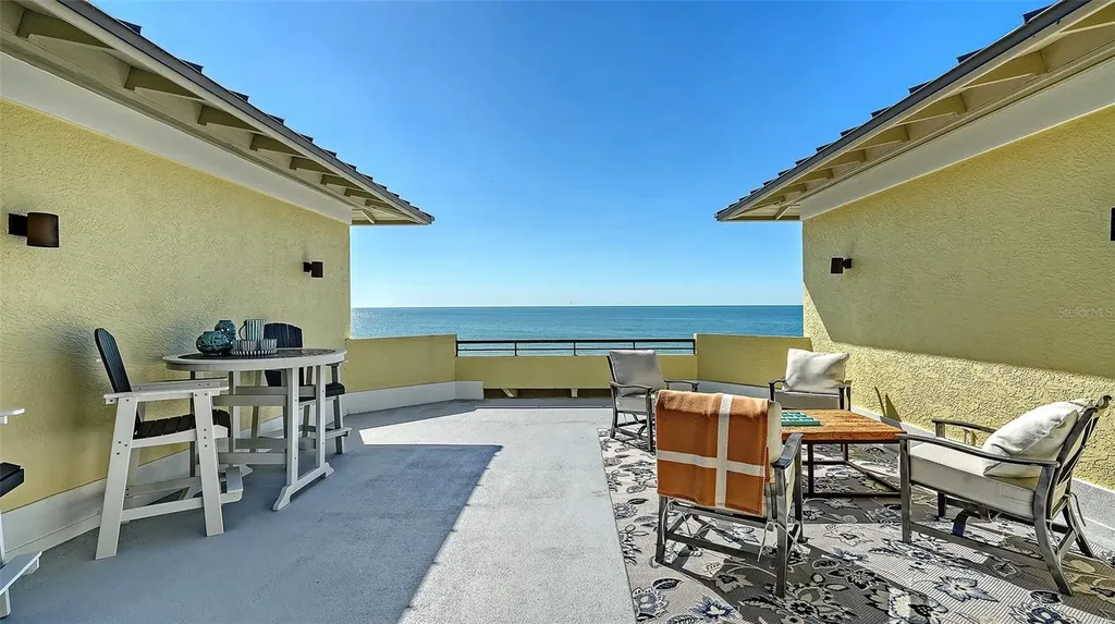 6477 Gulfside Road Longboat Key FL 34228