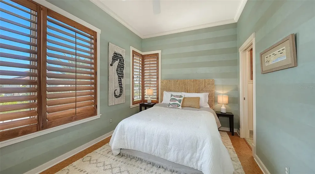 6477 Gulfside Road Longboat Key FL 34228
