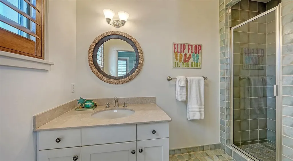 6477 Gulfside Road Longboat Key FL 34228