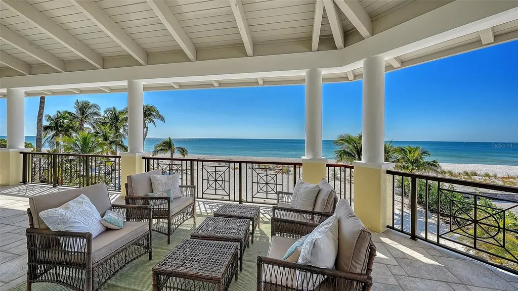 6477 Gulfside Road Longboat Key FL 34228