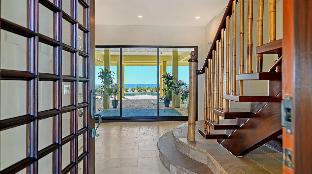 6477 Gulfside Road Longboat Key FL 34228