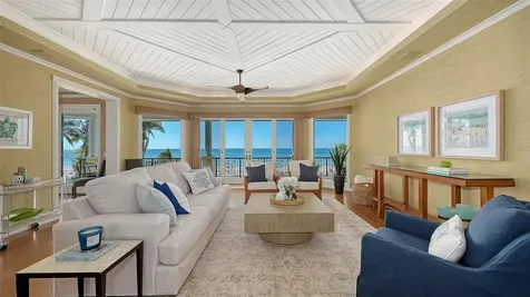 6477 Gulfside Road Longboat Key FL 34228