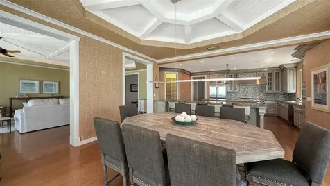 6477 Gulfside Road Longboat Key FL 34228