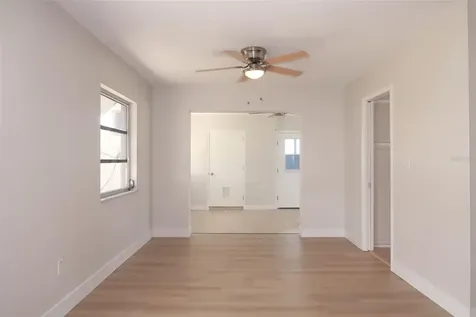 806 Oakmont Avenue Sun City Center FL 33573