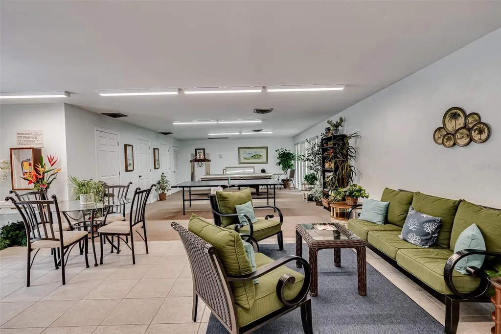 11485 Oakhurst Road Largo FL 33774