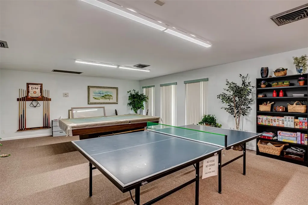 11485 Oakhurst Road Largo FL 33774