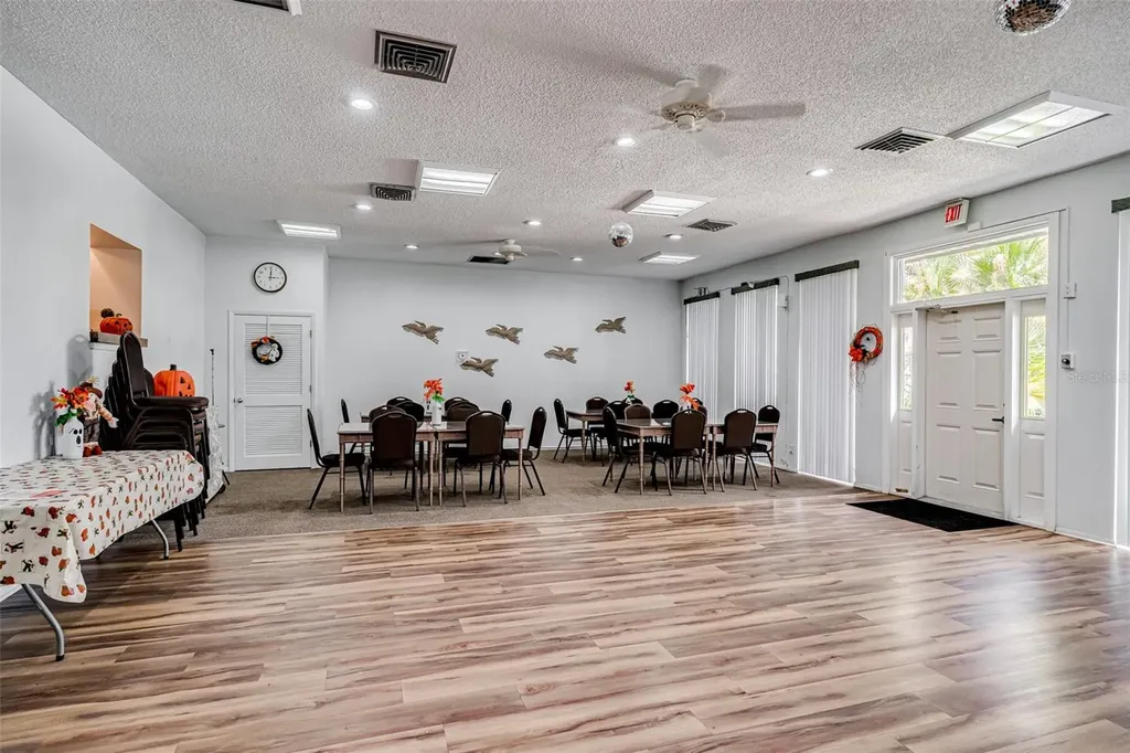 11485 Oakhurst Road Largo FL 33774