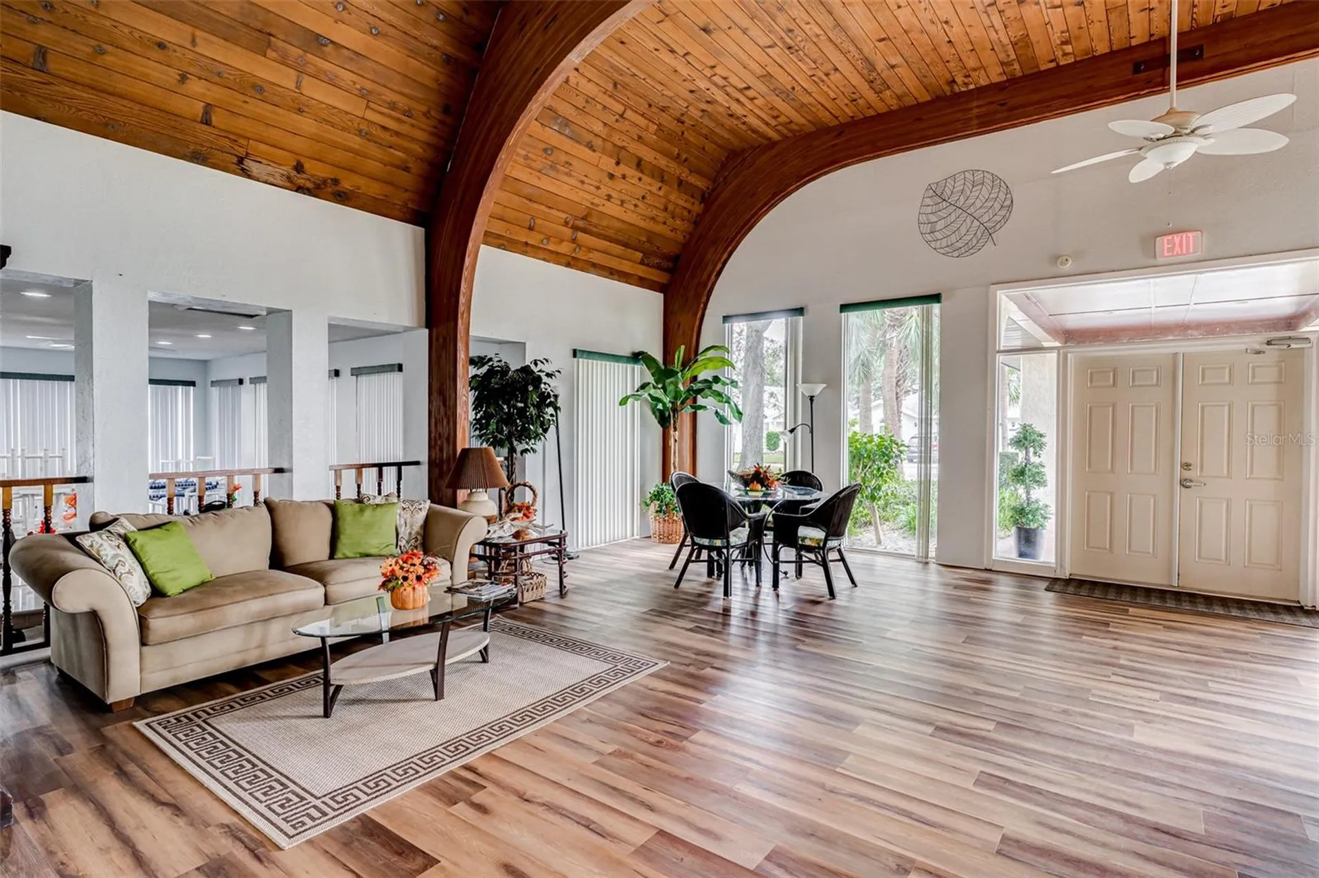 11485 Oakhurst Road Largo FL 33774
