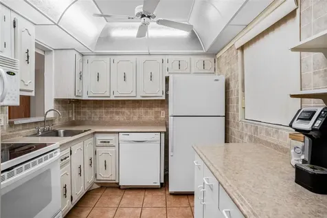 11485 Oakhurst Road Largo FL 33774