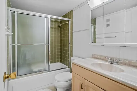 11485 Oakhurst Road Largo FL 33774