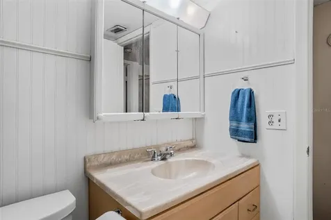 11485 Oakhurst Road Largo FL 33774