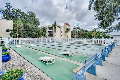 11485 Oakhurst Road Largo FL 33774