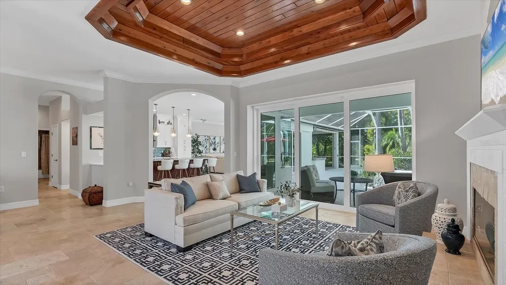 9979 Cherry Hills Avenue Circle Bradenton FL 34202