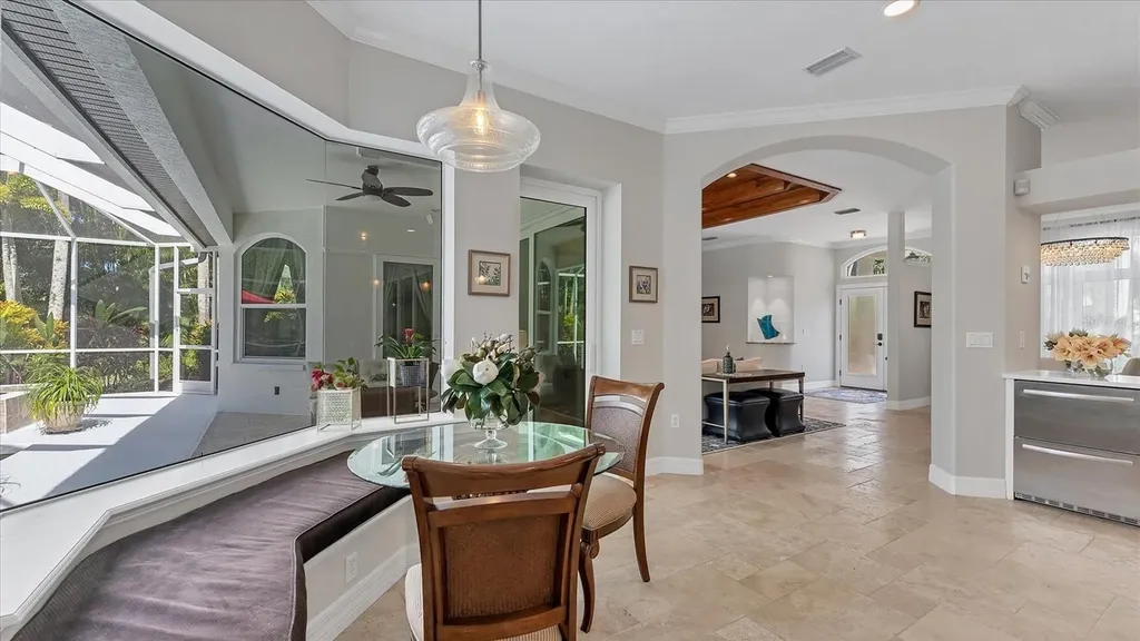 9979 Cherry Hills Avenue Circle Bradenton FL 34202