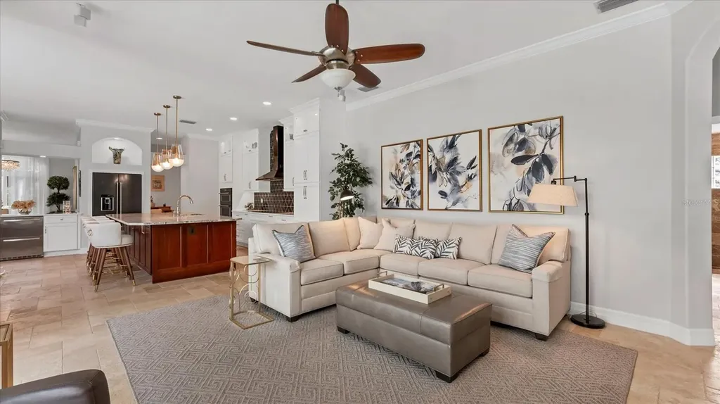 9979 Cherry Hills Avenue Circle Bradenton FL 34202
