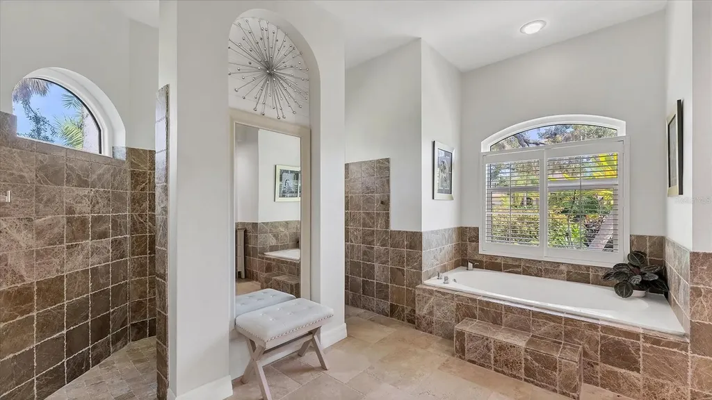 9979 Cherry Hills Avenue Circle Bradenton FL 34202