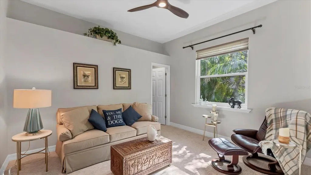 9979 Cherry Hills Avenue Circle Bradenton FL 34202