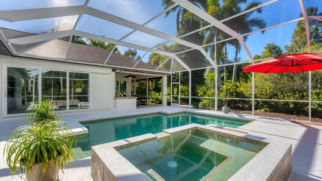 9979 Cherry Hills Avenue Circle Bradenton FL 34202