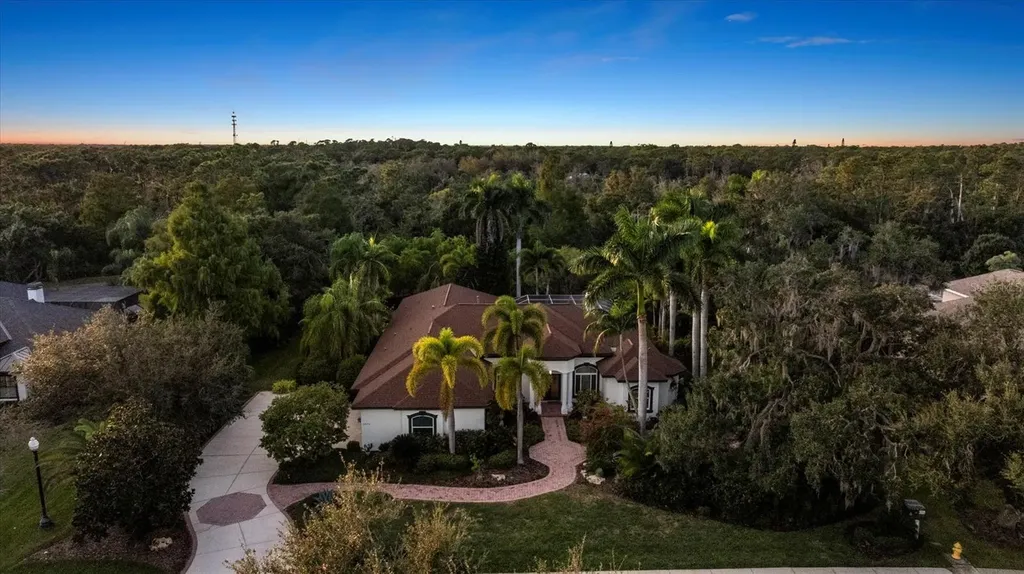 9979 Cherry Hills Avenue Circle Bradenton FL 34202