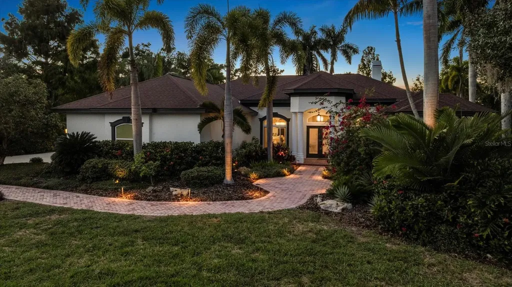 9979 Cherry Hills Avenue Circle Bradenton FL 34202