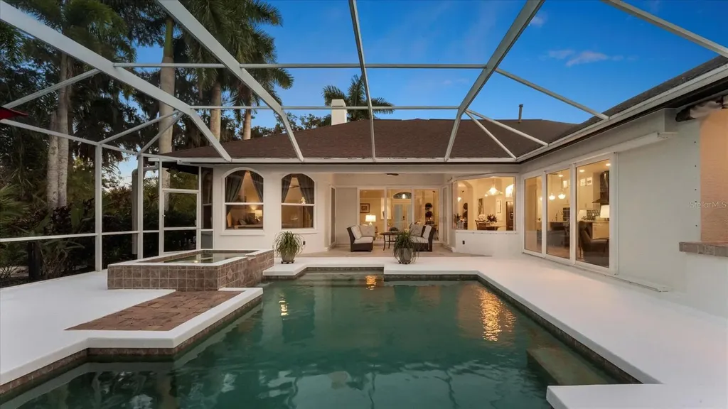 9979 Cherry Hills Avenue Circle Bradenton FL 34202