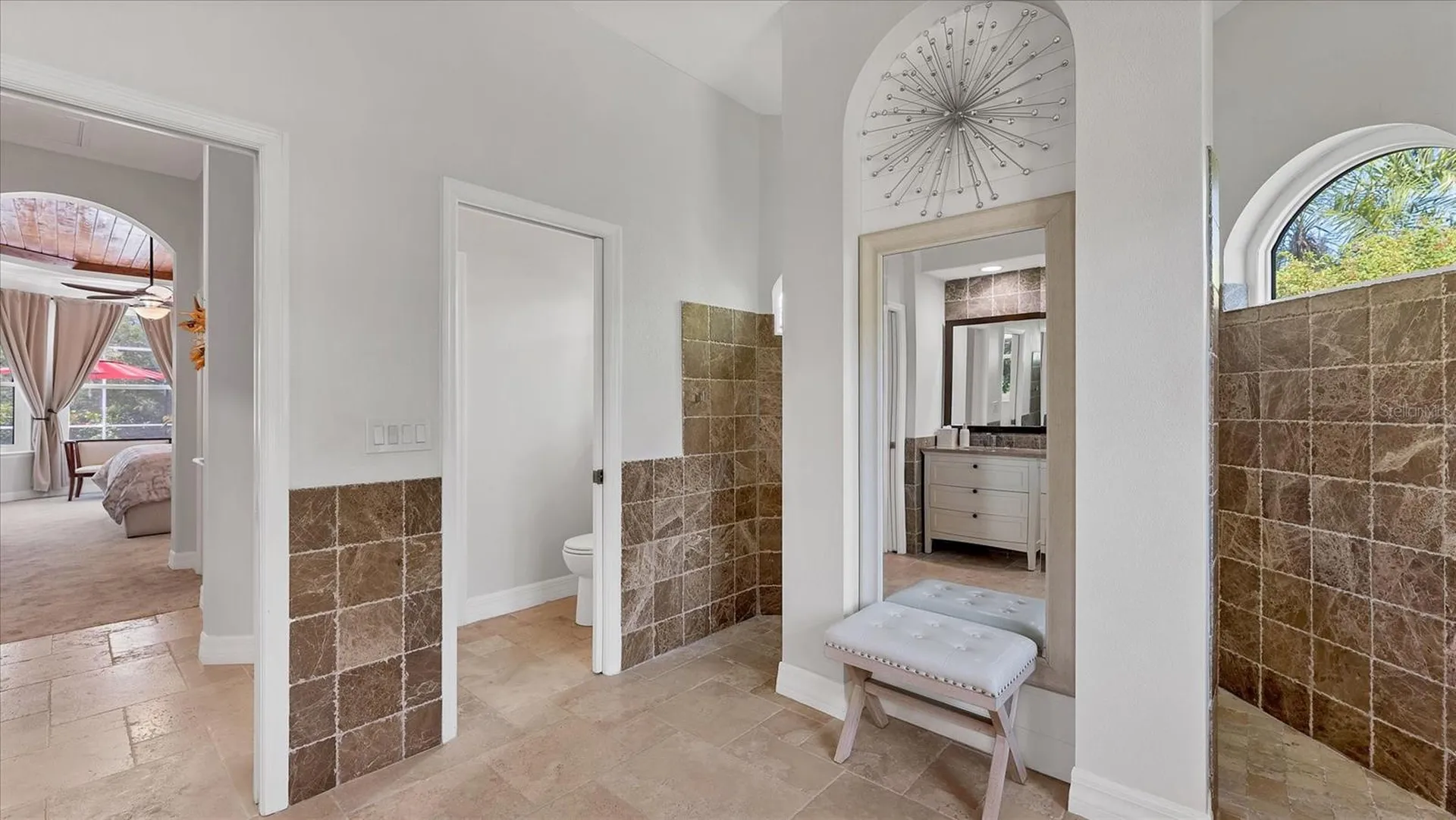 9979 Cherry Hills Avenue Circle Bradenton FL 34202