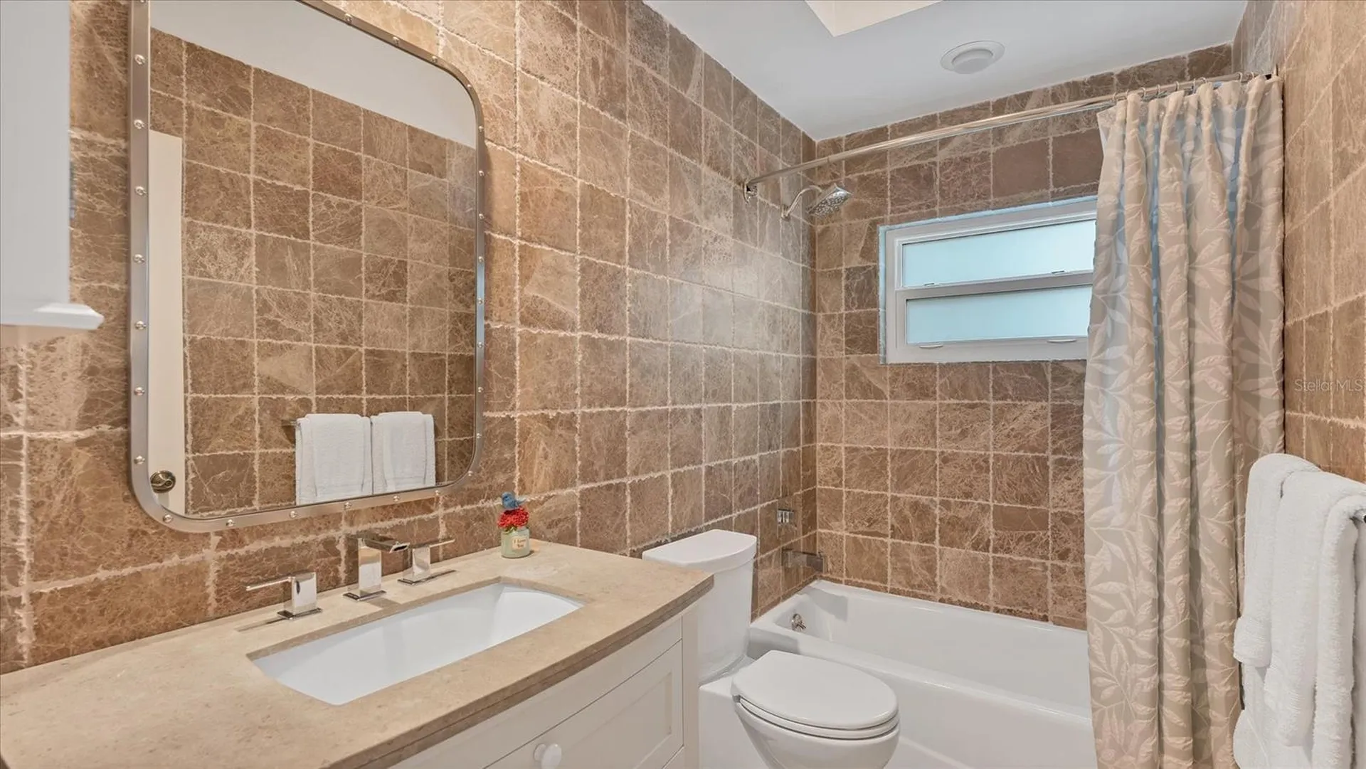 9979 Cherry Hills Avenue Circle Bradenton FL 34202