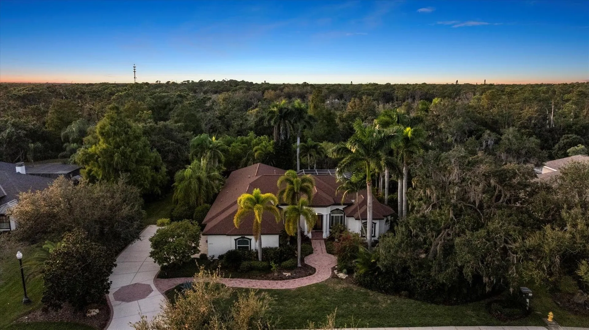 9979 Cherry Hills Avenue Circle Bradenton FL 34202