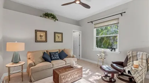 9979 Cherry Hills Avenue Circle Bradenton FL 34202